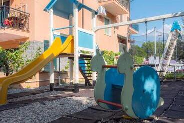 Residence Holidays