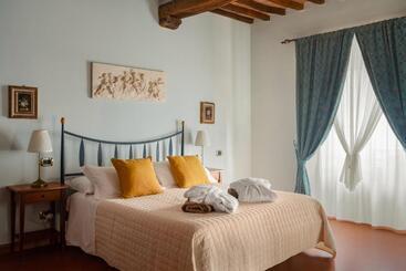 اقامتگاه Villa La Cappella