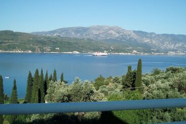Scorpios Hotel & Suites