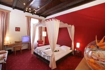 Altstadt Hotel Zieglerbräu