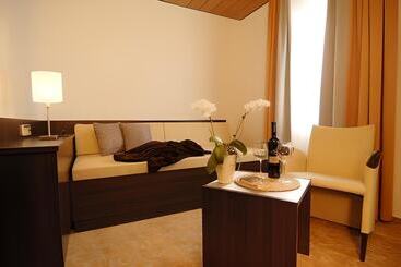Adler Hotel Garni