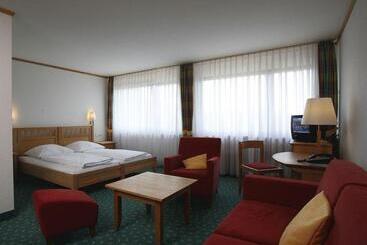 Badhotel Restaurant Stauferland - Bad Boll