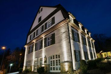 هتل Jagerhaus In Esslingen