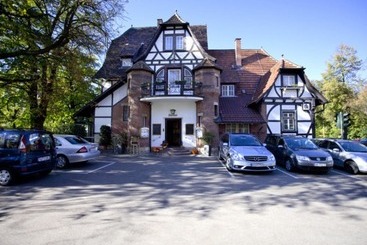 هتل Jagerhaus In Esslingen
