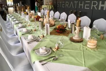 هتل Restaurant Osterather Hof