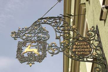 Пансион Gasthof & Hotel Goldener Hirsch