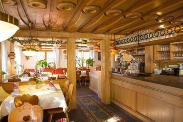 펜션 Landhotel Mohren