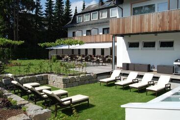 Avital Resort