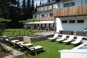 Avital Resort