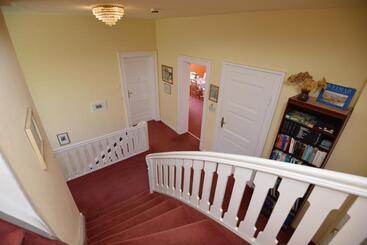 تختخواب و صبحانه Pension Villa Gisela