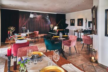 Boutiquehotel Liebesglück   Adults Only