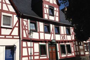 Akzent Hotel Restaurant Roter Ochse Rhens Bei Koblenz