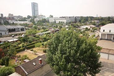 هتل Am Vogelsanger Weg
