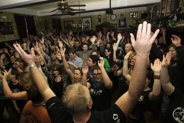 هتل Hajo´s Germania Lodge & Irish Pub