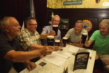 هتل Hajo´s Germania Lodge & Irish Pub
