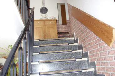 هتل Haus Viol