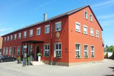Lowen Garni  B&b - Rust