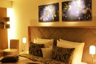 ホテル Maximilian