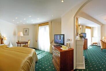Hotel Sacher Stoiber