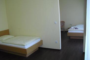 پانسیون Boardingroom