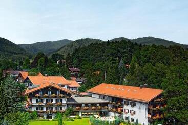 בית מלון כפרי Alpenhof