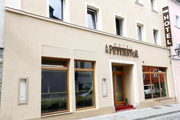 هتل Am Peterstor