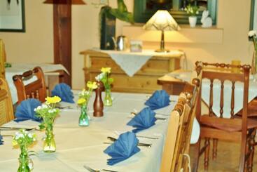 Mahlzeit   Hotel Brauhaus Weyhausen   Keramikstudio
