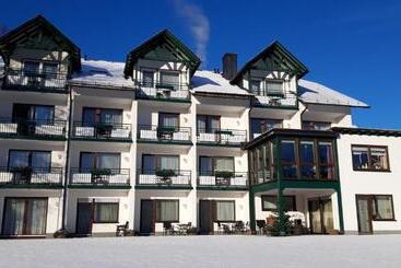 هتل & Ferienappartements Edelweiss