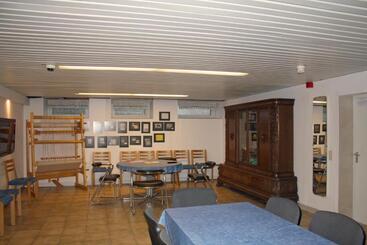 هتل Kaufhold   Haus Der Handweberei