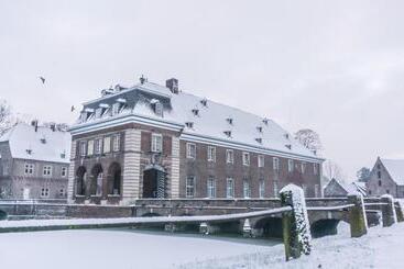 هتل Schloss Wissen