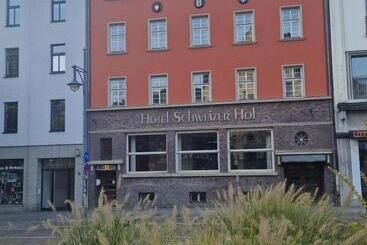 هتل Schweizer Hof
