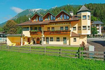 Apartment In Achenkirch With A Garden - Achensee