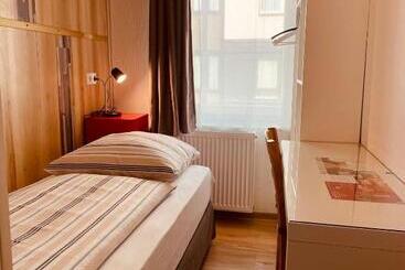 Andefu Hotel Am Kantpark - Duisburg