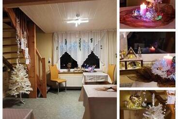 تختخواب و صبحانه Pension Haus Germania
