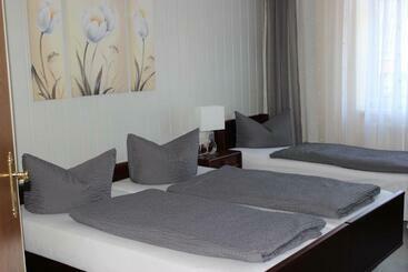 Gasthof Und Pension Frankenthal   Garni