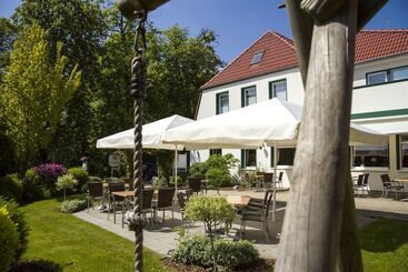 هتل Landgasthof Zum Grünen Walde