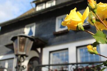Land Gut Hotel Zur Brücke