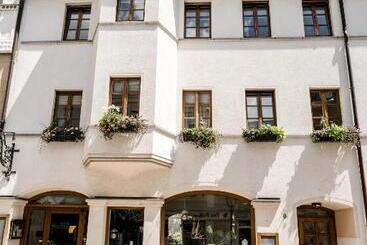 Sommers Hotel Altes Posteck