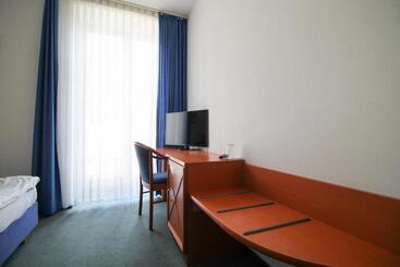 هتل Ahrberg Viertel