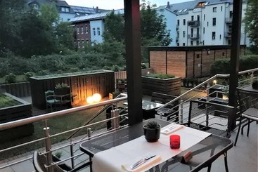 Alexxanders Hotel & Boardinghouse, Restaurant