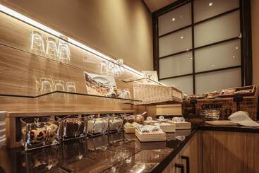 Alexxanders Hotel & Boardinghouse, Restaurant