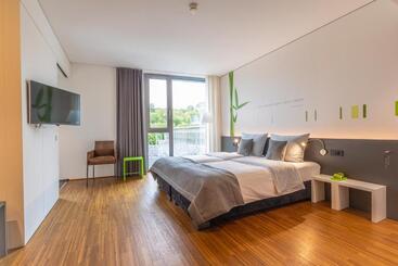 Lago Hotel & Restaurant Am See - Ulm