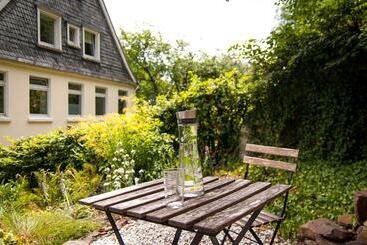 Also Hotel An Der Hardt