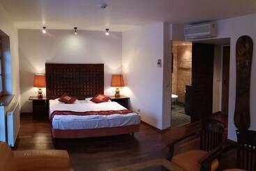 Apartamenty Lola