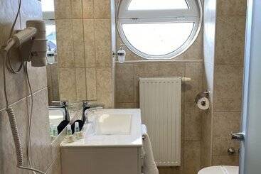 هتل Aqua Sarvar
