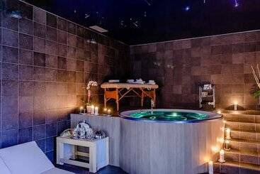 هتل Czardasz Spa & Wellness
