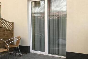 هتل Lazur Apartamenty