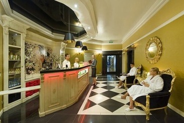 هتل Royal Baltic 4 Luxury Boutique