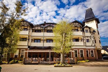 Hotel &spa Stary Dziwnów Basen Swimming Pool