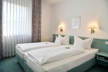 Till Eulenspiegel   Nichtrauchhotel   Garni